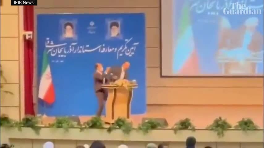 Thống đốc mới của Iran bị tát tại lễ nhậm chức
